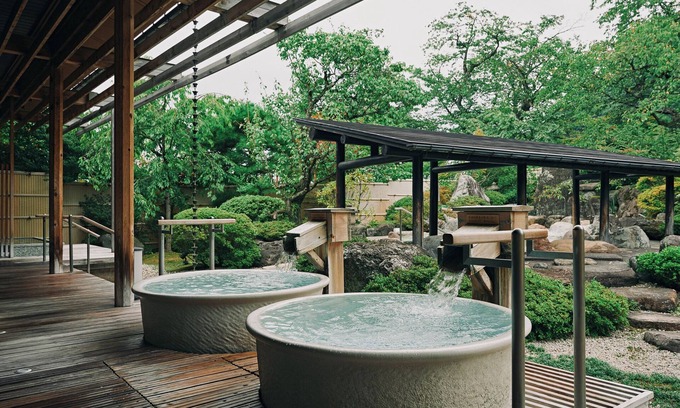 Tonami House | yumetsuzuri