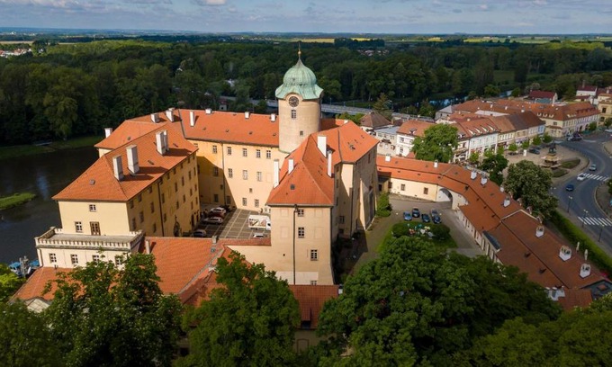 Podebrady House | Zámecký hotel & Wellness