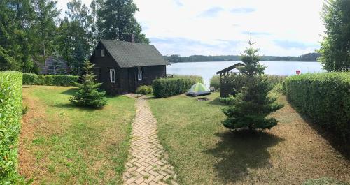 Giby House | Zelwa Pauza