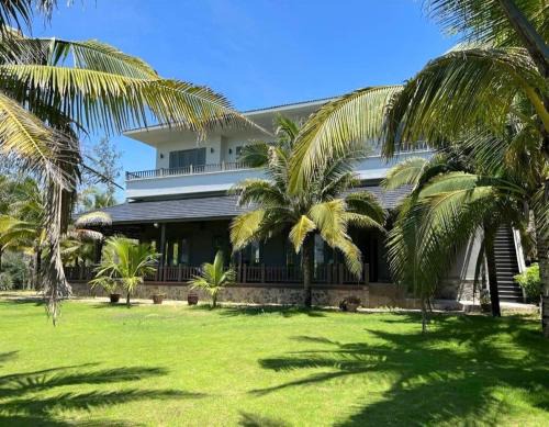 Ke Ga Resort | ZEN Resort - Villa beach- Garden