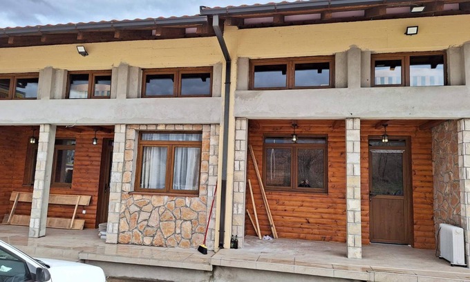 Niksic House | Zenith Campsite Apartment