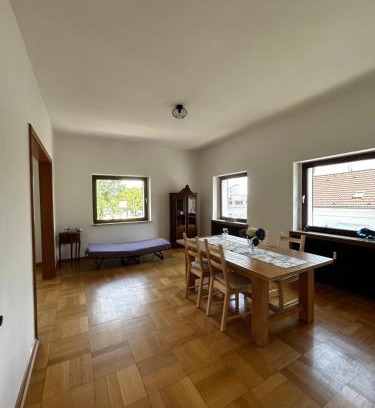 Speldorf Apartment | Zentral gelegen & sehr gut angebunden - Ihre gemütliche Ferienwohnung in Mülheim-Speldorf