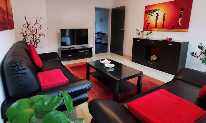 Zentrum Apartment | Zentral Gelegene, Ruhige, Ferienwohnung im Grünen
