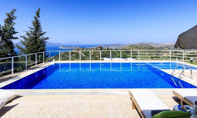 Sogut Villa | Zeytin Evi - Two Bedroom Villa, Sleeps 4