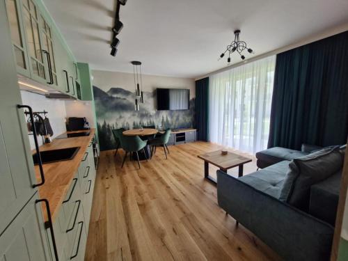 Slupsk Apartment | Zielony apartament w Wileńska Park i prywatne miejsce w garażu podziemnym