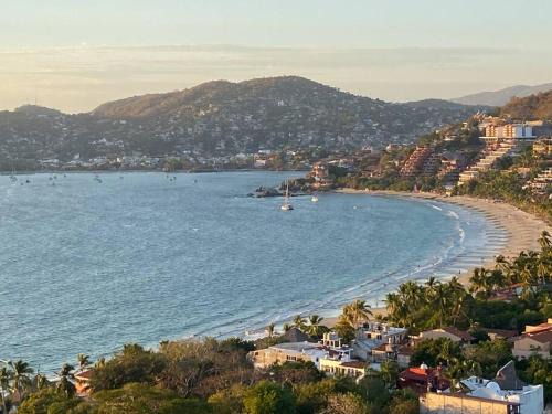 Playa Las Gatas Apartment | Zihua perfect spot