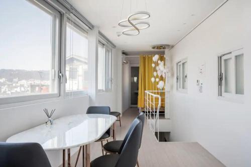 Jongno-dong Apartment | ZiiP HILLS 3