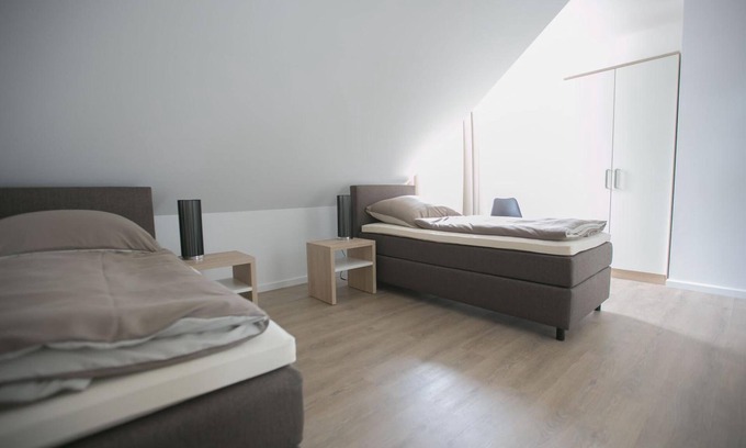 Lage House | Zimmervermietung Reichert