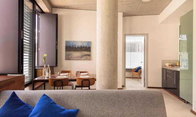 Kreuzberg Apartment | Zweifach Plus Studio
