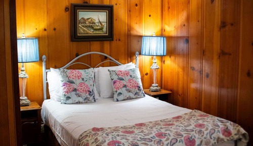 Cabin 9