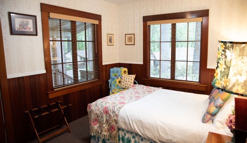 Cabin 12