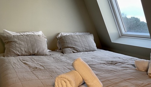 Seaview Double Room Small (1209)