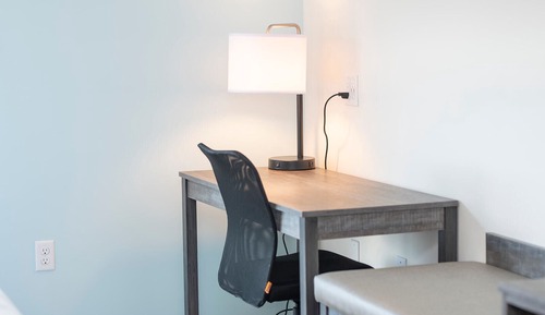 Basic Studio Suite, 1 King Bed