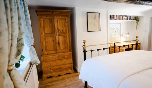 Honeymoon Cottage