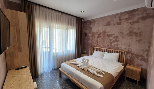 Deluxe Double Room, 1 Queen Bed