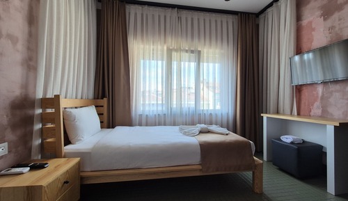 Deluxe Single Room