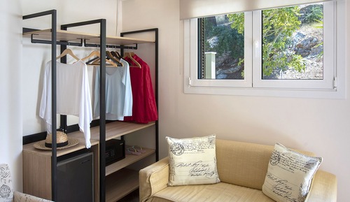 Family Room, Partial Sea View