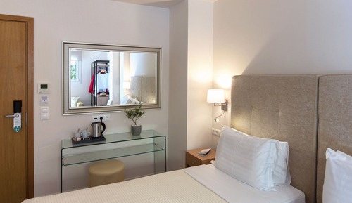 Double Room, 1 Double Bed