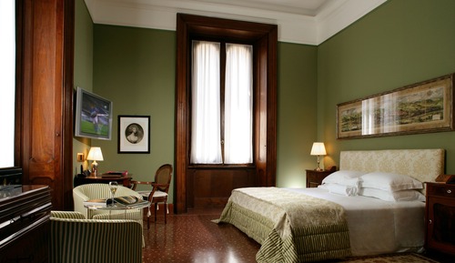 Deluxe Suite (Grand)