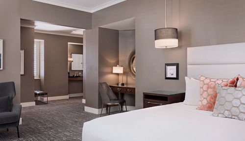 Room, 1 King Bed, Corner