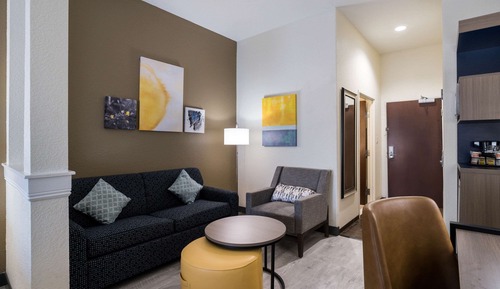 Suite, 1 King Bed with Sofa bed, Accessible, Non Smoking