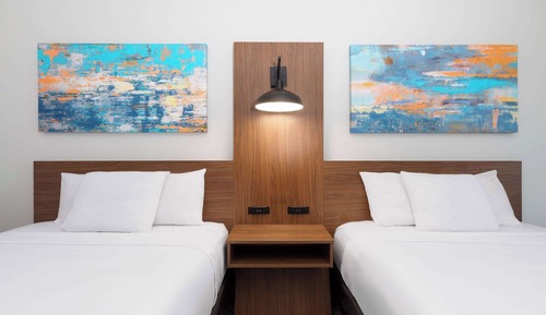Room, 2 Queen Beds, Accessible, Non Smoking (Mobility,roll in shower)