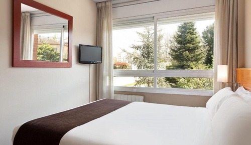 Business Duplex, Terrace (3 pax)