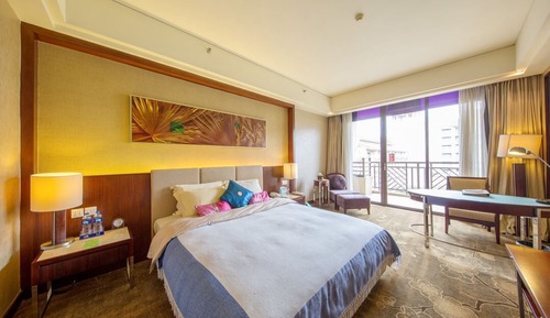 Executive Room