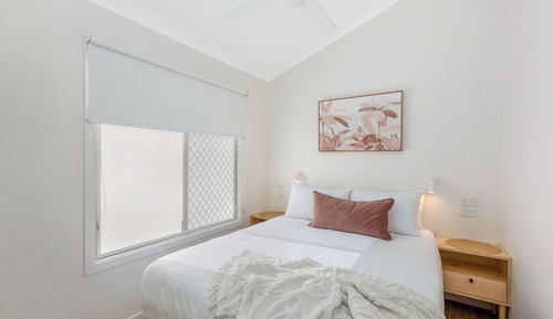 Premium Cabin - Sleeps 5 - Dog Friendly