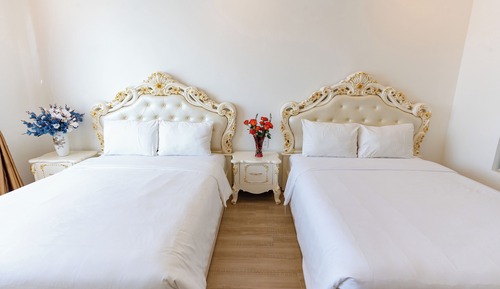 Superior Twin Room, Non Smoking, City View