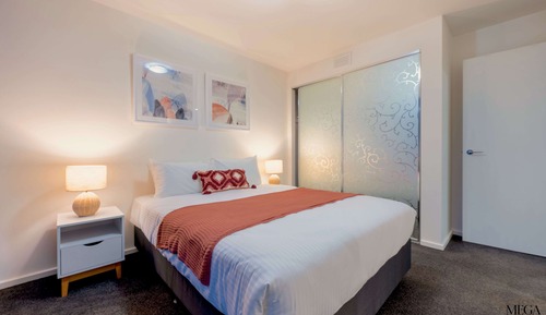 Premier Apartment