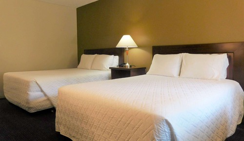 Room, 2 Queen Beds, Non Smoking