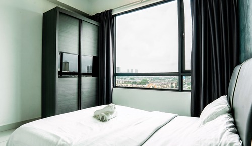 Basic Apartment, 2 Bedrooms, City View