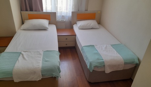 Economy Twin Room