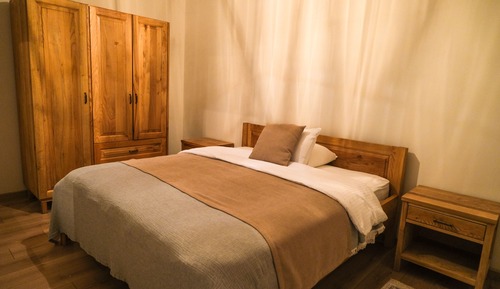 Exclusive House, 2 Bedrooms, Kitchen, Mountain View