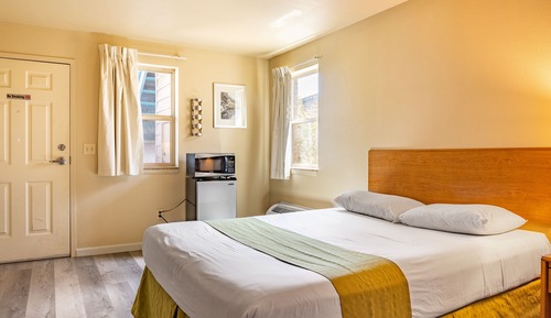Comfort Room/King/Mountain view