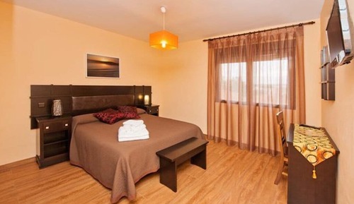 House, 5 Bedrooms