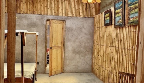 Economy Suite