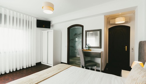 Family Room, 1 Double Bed, City View