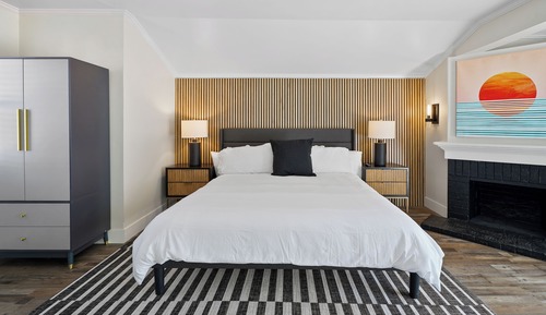 Elite Room