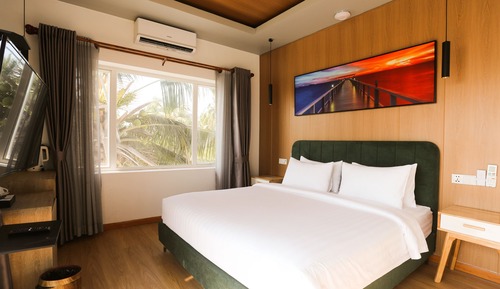 Premier Double Balcony Sea View