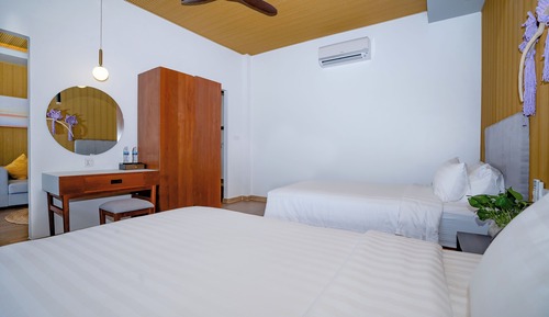 Elite Villa Twin Bed