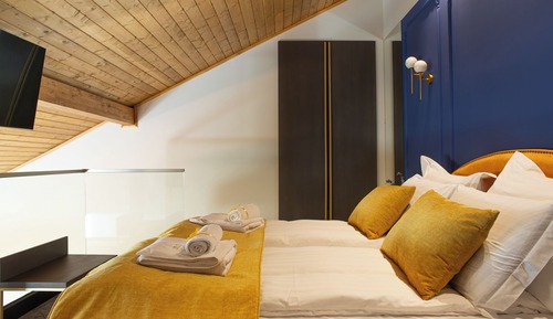 Deluxe Penthouse, Terrace, River View (VIP)