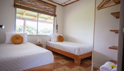 Signature Bungalow, Pool Access, Mountain View