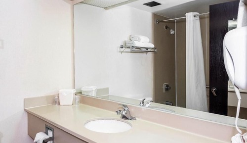 Basic Double Room