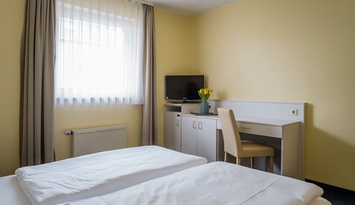 Basic Double Room