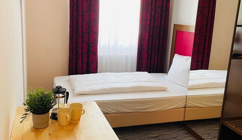 Deluxe Single Room