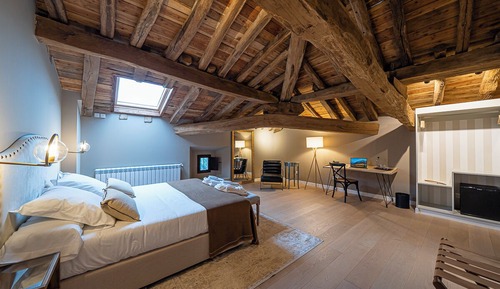 Junior Room
