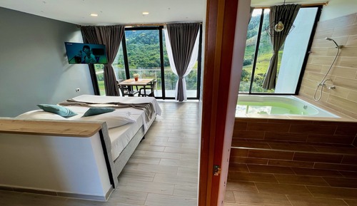 Luxury Cabin