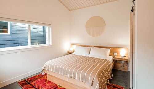 Studio, 1 King Bed